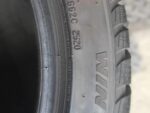 2x Winterreifen Pirelli Sottozero 3 (RSC) 225/45 R19 96V Dot2520 7mm B53 - Image 4