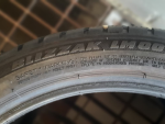2x 225/40 R18 92V Winterreifen Bridgestone Blizzak LM001 (RSC) RFT Dot4419 B220 – Bild 4