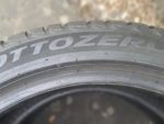 2x 225/45 R19 96V Winterreifen Pirelli Sottozero 3 (RSC) Dot2520 5-5,5mm B95 – Bild 4