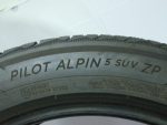 2x 275/45 R20 110V Michelin PilotAlpin 5 SUV ZP Dot3422 5-5,5mm B174 – Bild 4