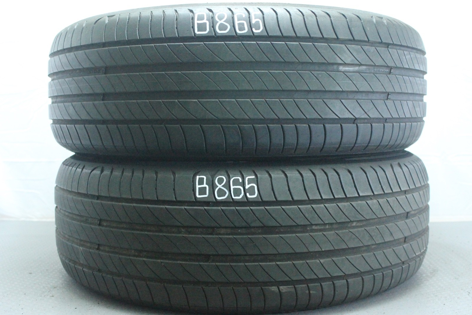 358320746686-featured-5 2x 215/60 R17 96H Sommerreifen Michelin Primacy 4 Dot1721 4,8-5,2mm B865 – Bild 1