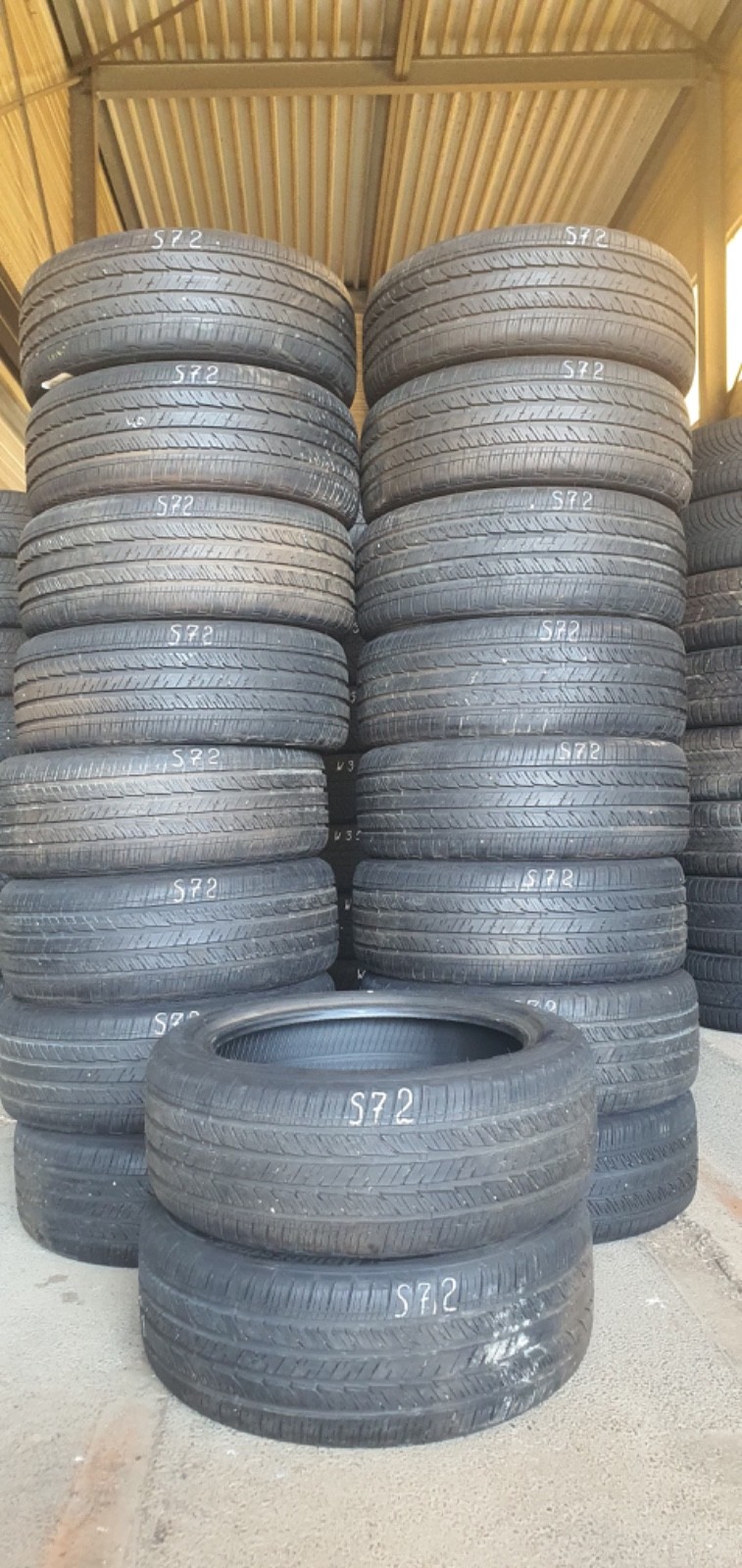 358320746810-featured-4 2x 225/45 R18 95H Sommerreifen Bridgestone Turanza LS100A Dot.2710 7-7,5mm S72 – Bild 1