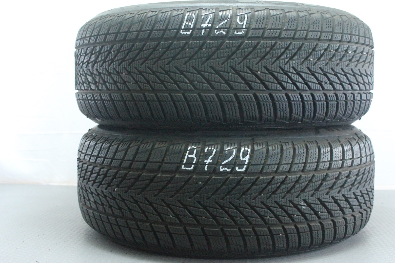 358320746823-featured-4 2x 205/55 R16 91H Goodyear UltraGrip Performance 3 Dot4224 6,8-7,3mm B729 – Bild 1