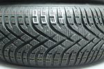 2x Neuwertige 195/55 R15 85H Winterreifen BFGoodrich g-Force Winter Dot3020 B557 – Bild 3