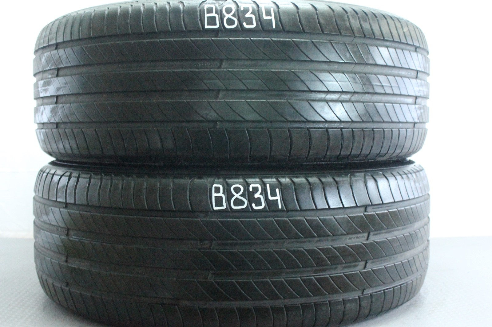 358320758409-featured 2x 225/55 R18 102V Sommerreifen Michelin Primacy 4 S1 Dot0522 4,5mm B834 – Bild 1