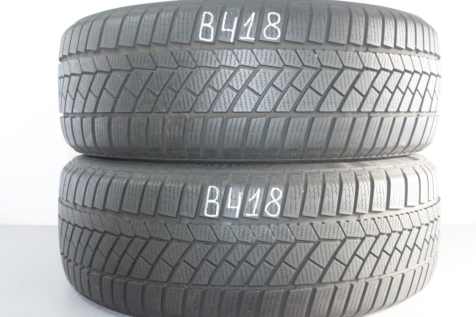 358320758421-featured 2x 205/55 R17 95H Continental ContiWinterContact TS830P Dot1118 6,5-7mm B418 – Bild 1