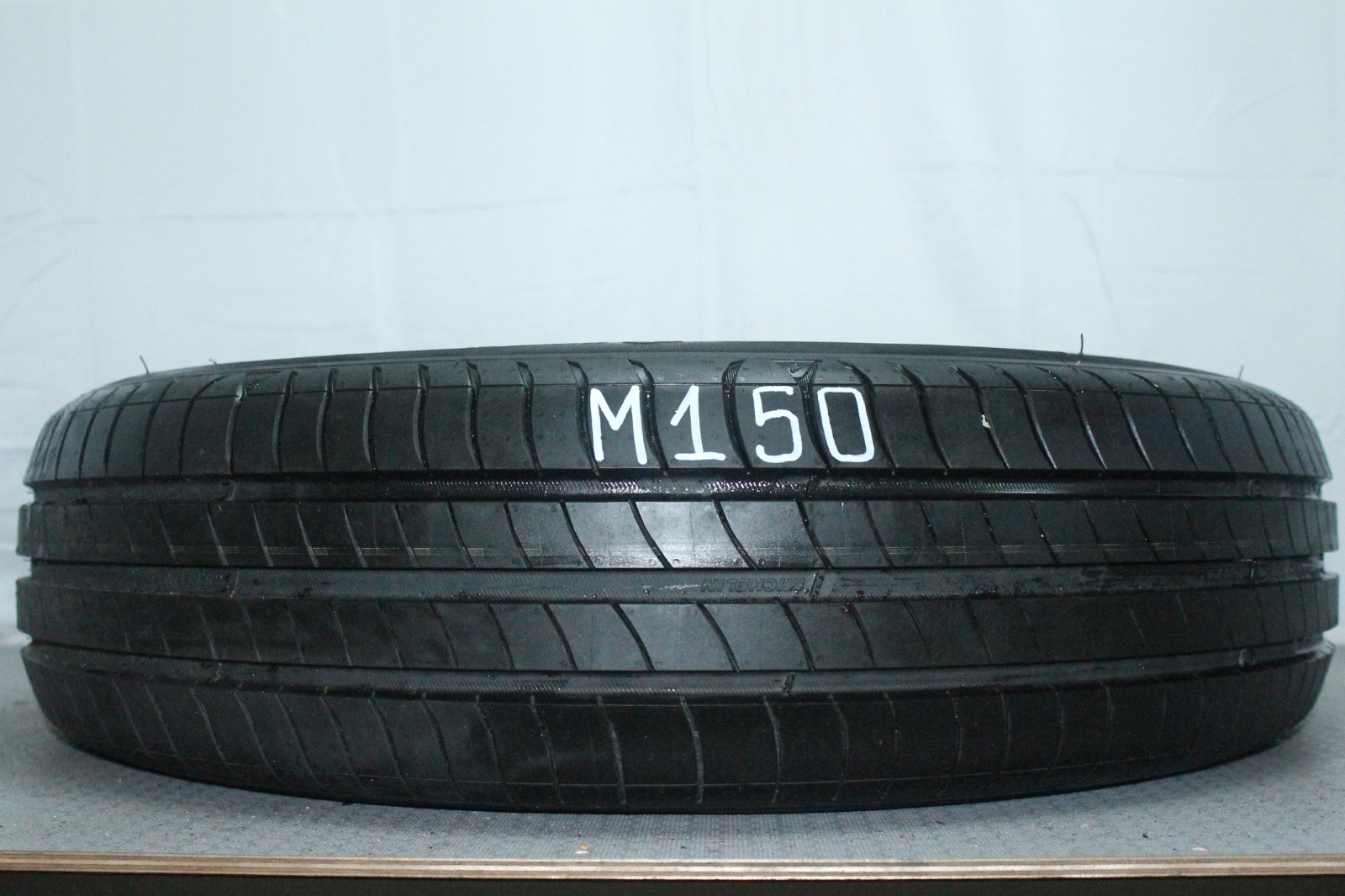 358320758431-featured 1x Neuwertige 175/65 R17 87H Sommerreifen Michelin e.Primacy Dot4724 M150 – Bild 1