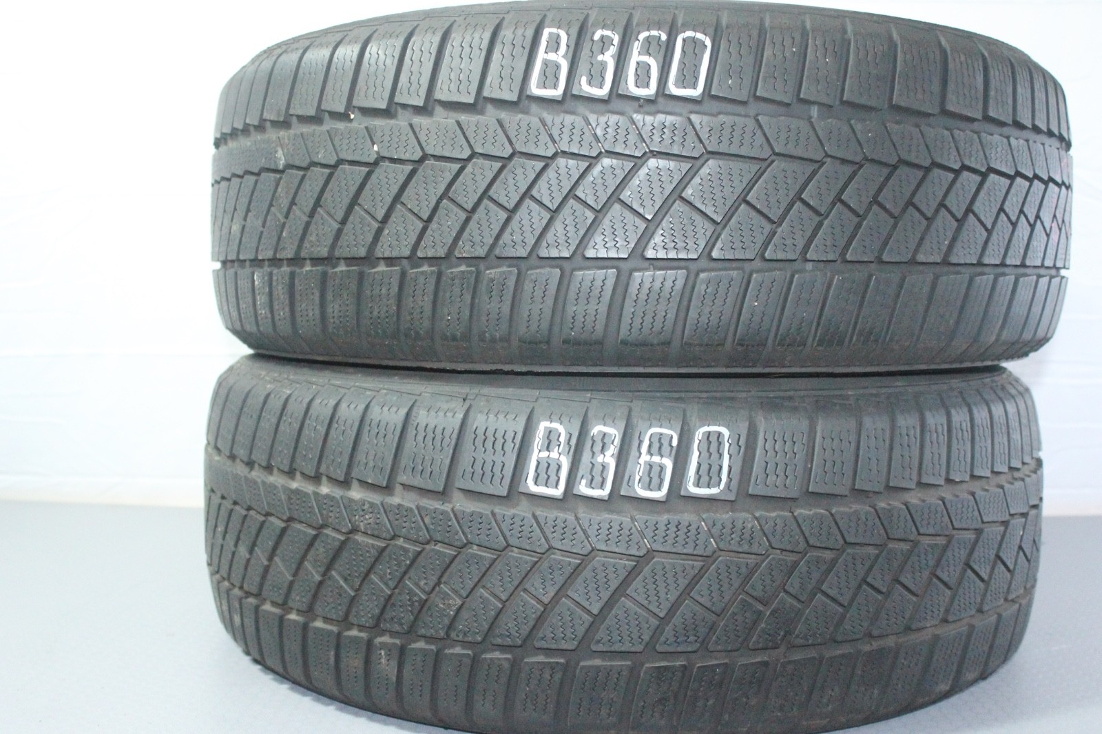 358320758531-featured 2x 205/55 R17 95H Continental ContiWinterContact TS830P Dot20/21 6-7mm B360 – Bild 1