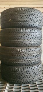2x 285/45 R21 113V Winterreifen Pirelli Scorpion (RSC) Dot2722 4,5-5mm X144