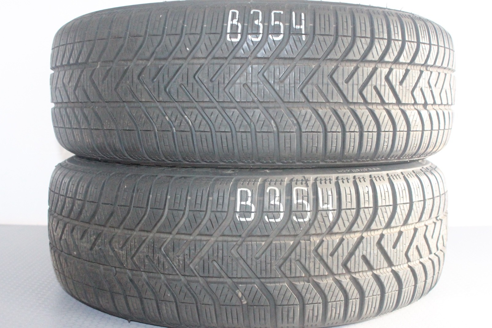 358320765692-featured 2x 195/55 R16 87H Pirelli Snowcontrol Serie 3 Winter 210 (RSC) Dot1523 B354 – Bild 1