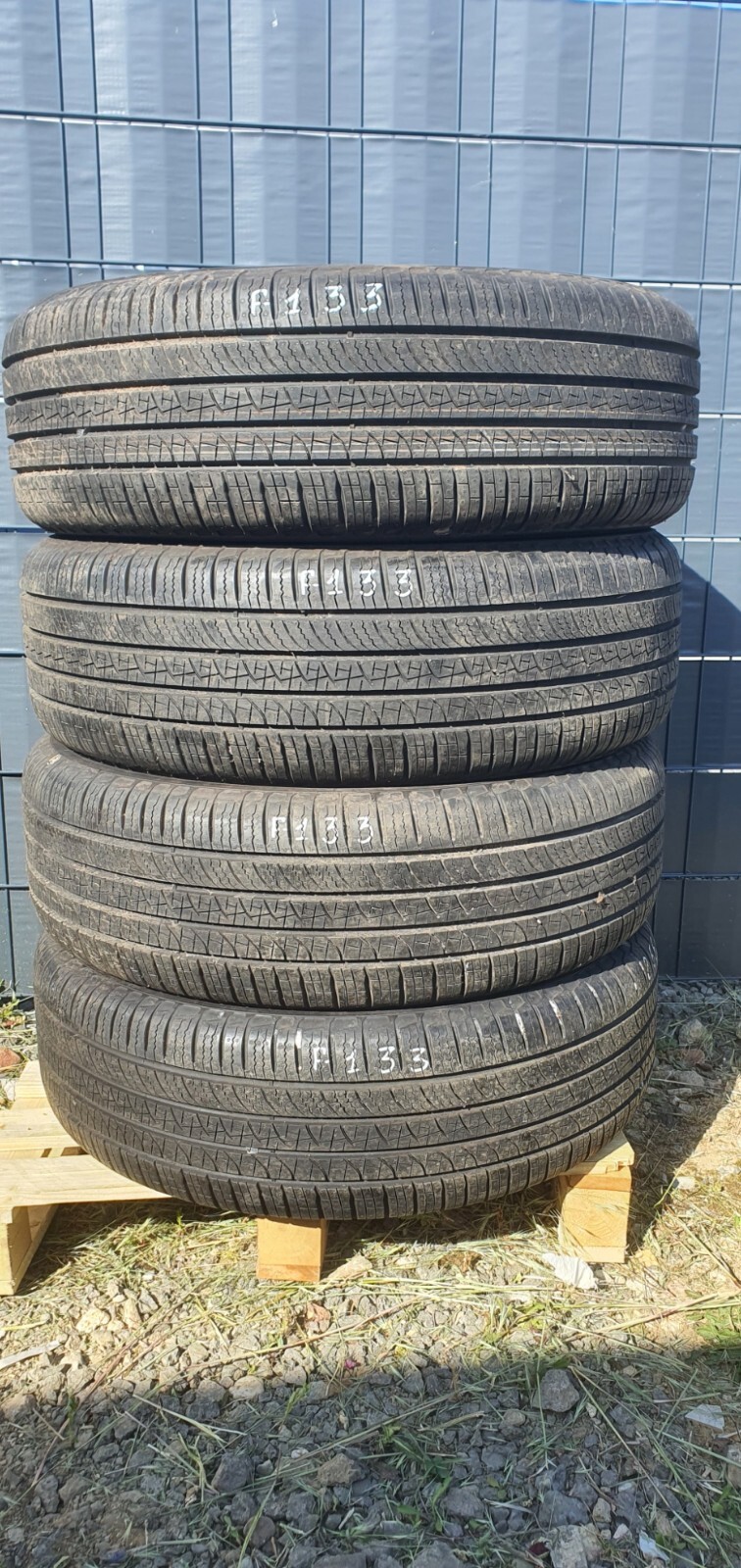 358320765748-featured 4x Neuwertige 255/60 R20 113V Allwetterreifen PIRELLI Scorpion Zero Dot20 F133 – Bild 1