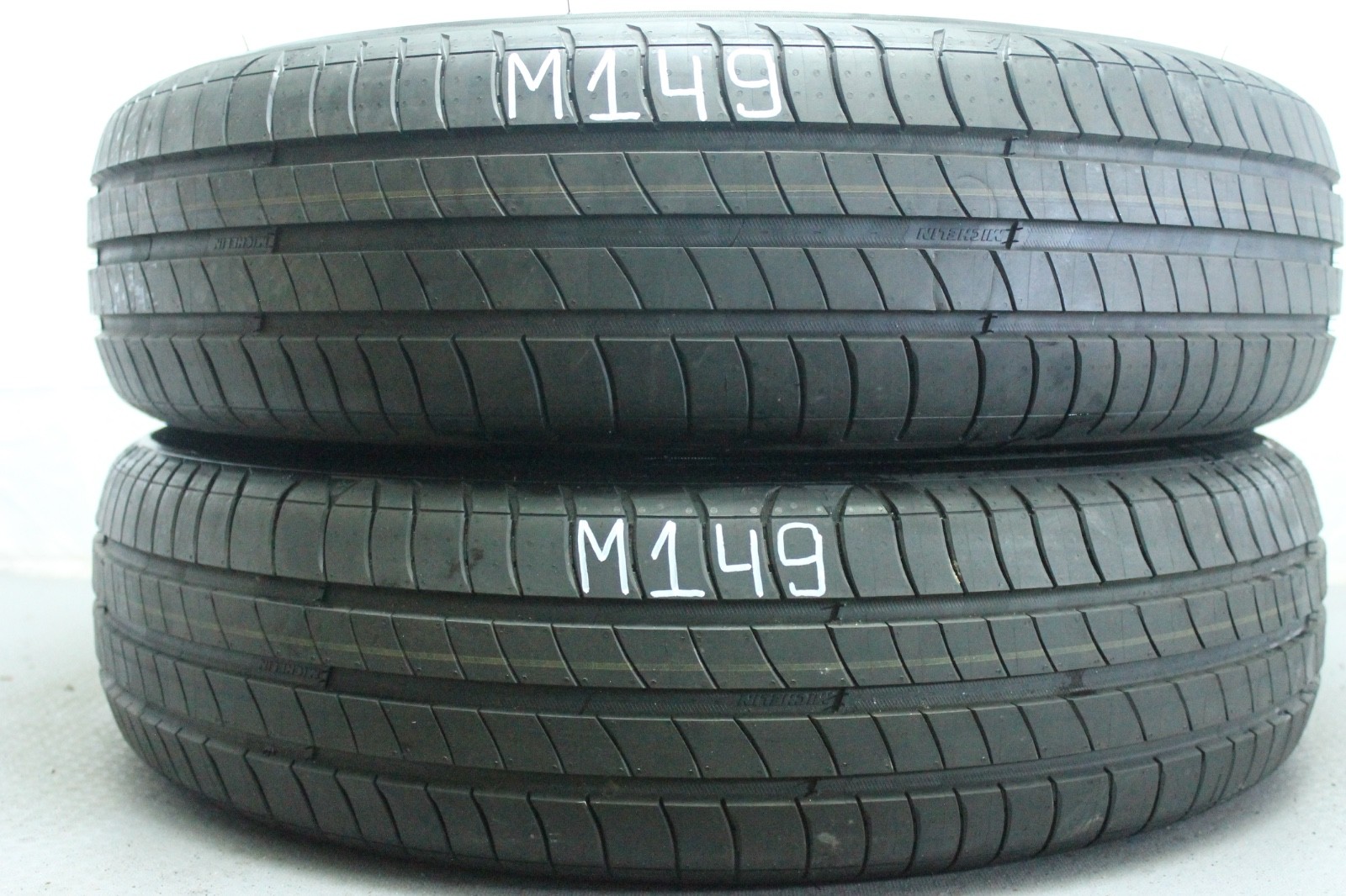 358320771508-featured 2x Neuwertige 175/65 R17 87H Sommerreifen Michelin e.Primacy Dot2125 M149 – Bild 1