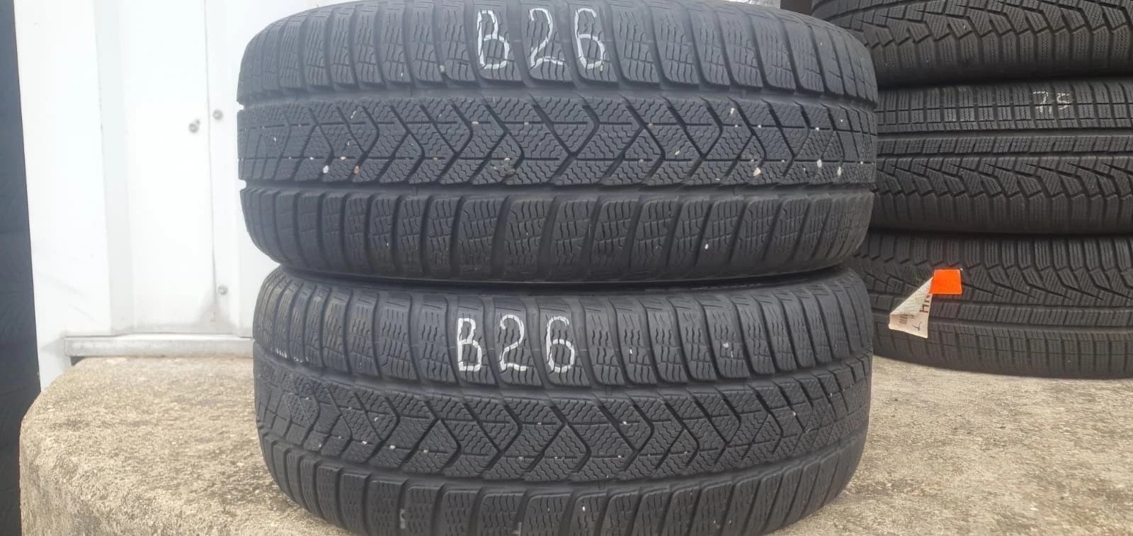 358320771532-featured 2x 225/45 R18 95H Winterreifen Pirelli Sottozero 3 (RSC) Dot2918 6,5-7mm B26 – Bild 1