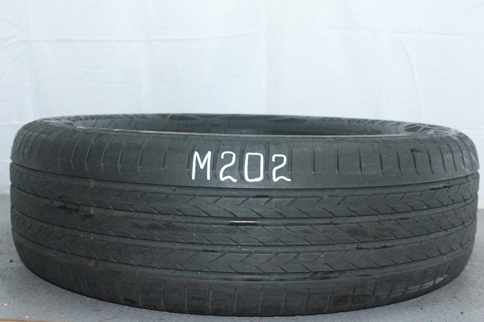 358320771542-featured 1x Neuwertige 215/60 R17 96H Sommerreifen Continental EcoContact 6Q Dot4224 M202 – Bild 1