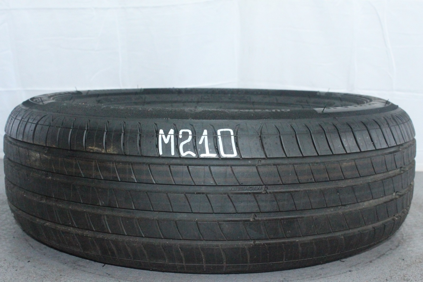 358320771596-featured 1x Neuwertige 185/65 R15 88H Sommerreifen Michelin Primacy 4 Dot3824 M210 – Bild 1