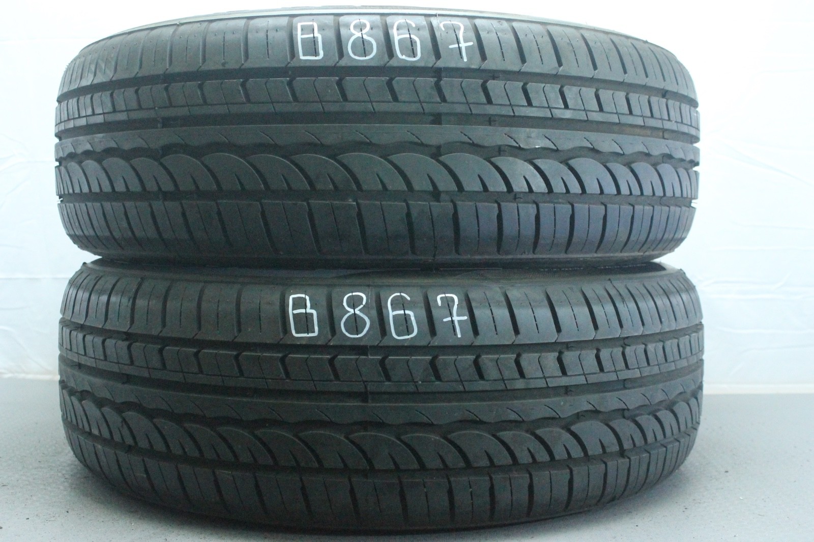358320797808-featured 2x Neuwertige 225/65 R17 106V Sommerreifen Radar RPX-800+ Dot4924 B867 – Bild 1