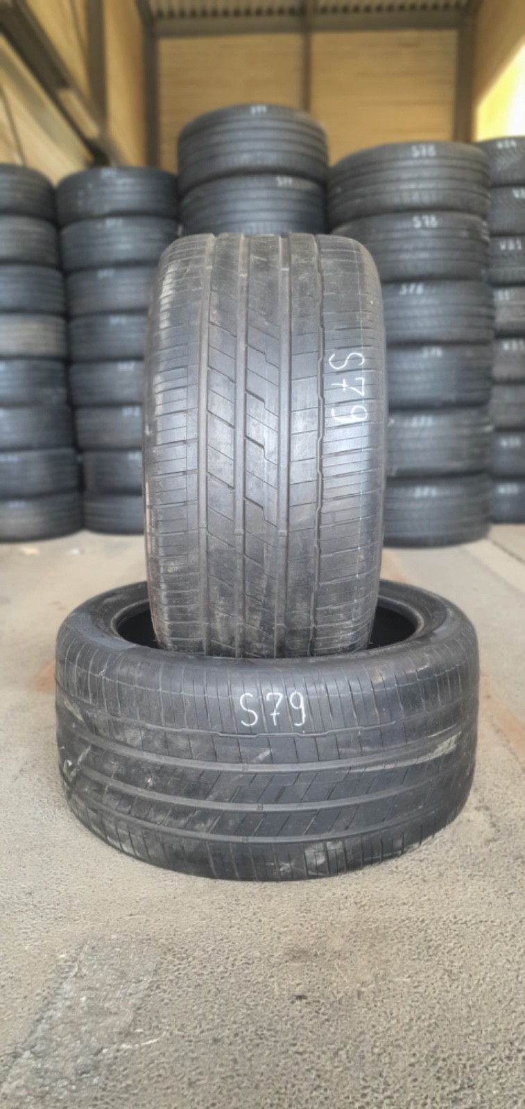 358320797905-featured 2x Neuwertige 315/35 R21 111Y Sommerreifen Hankook Ventus S1evo3Dot2223 S79 – Bild 1