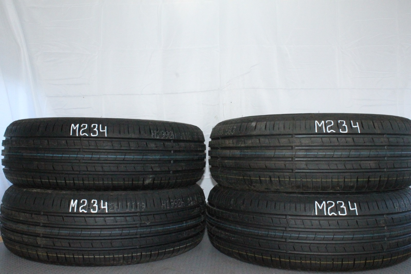 358331429036-featured-1 4x Neuwertige 205/60 R16 92V Sommerreifen Windforce Catchfors H/P Dot4724 M234 – Bild 1