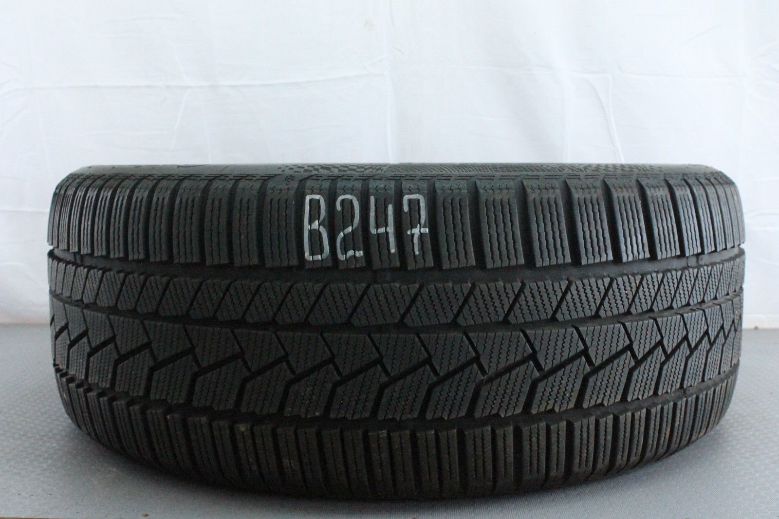 358391689800-featured-2 1x 245/45 R19 102H Continental WinterContact TS860S *MO Dot2023 6,5-7,5mm B247 – Bild 1