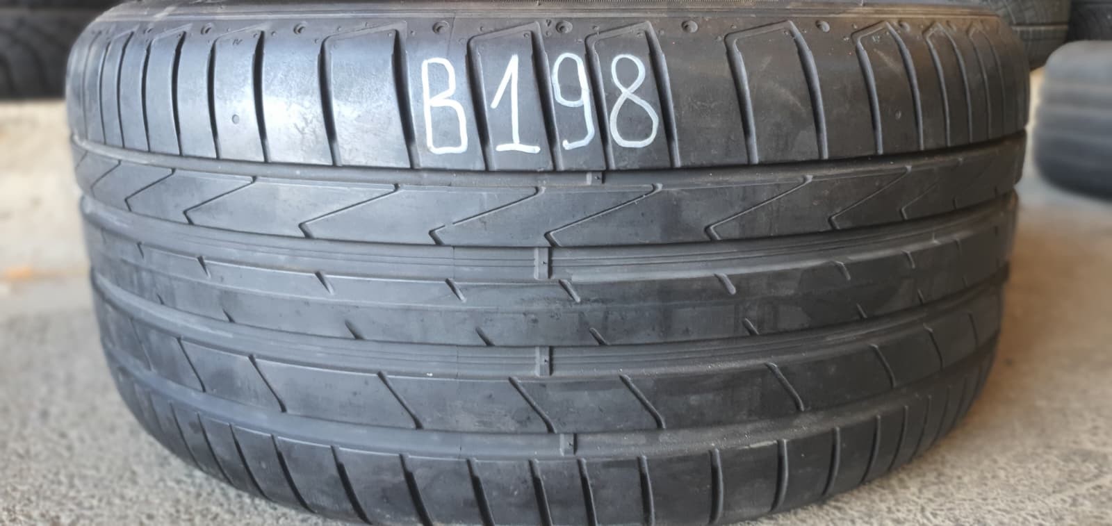 358320746675-featured-2 1x 275/40 R19 101Y Sommerreifen Hankook Ventus S1 evo2 (RSC) HRS Dot2019 B198 – Bild 1