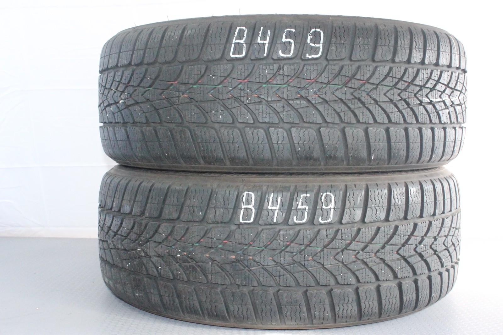 358320746873-featured-1 2x 205/45 R17 88V Dunlop SPWinter Sport 4D DSST RSC Dot4015 6,5-7mm B459 – Bild 1