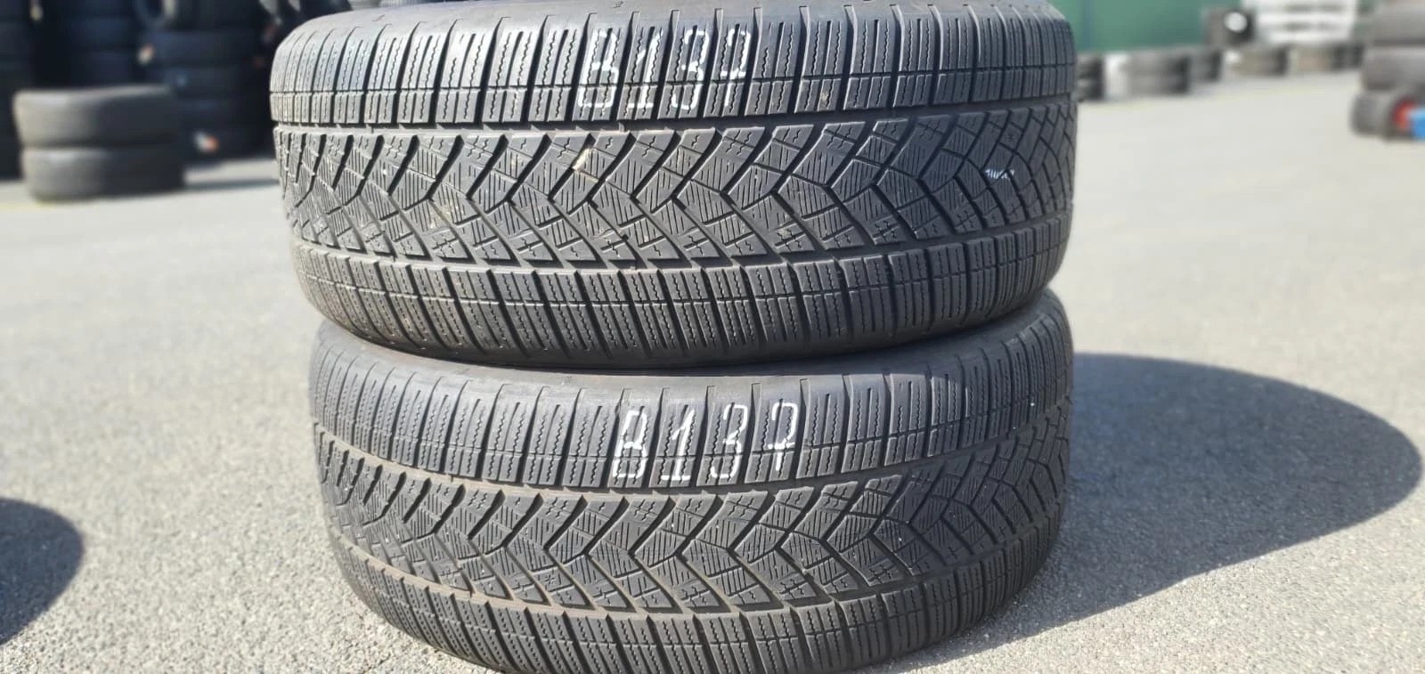 358320758542-featured-1 2x 255/50 R21 109H Winterreifen Goodyear UltraGrip Performance + Dot2321 B137 – Bild 1