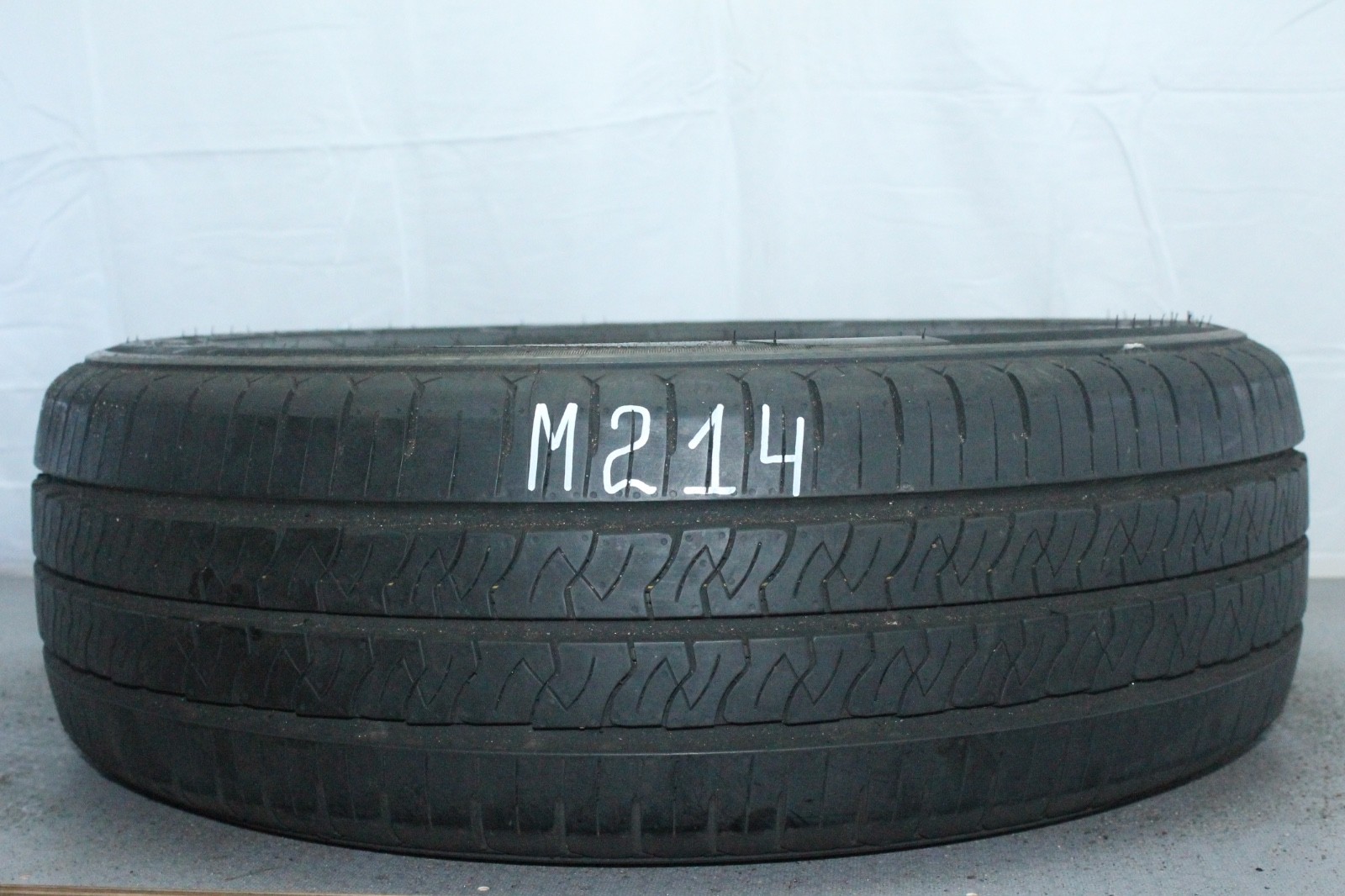 358320797795-featured-1 1x Neuwertige 215/65 R16C 109/107T Sommerreifen Kumho1 PorTran KC53 Dot5224 M214 – Bild 1