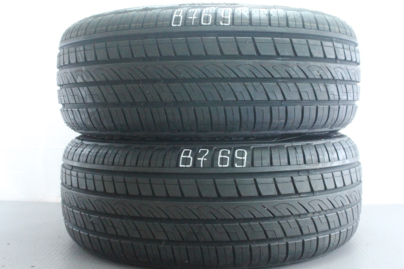 358320797914-featured-1 2x Neuwertige 225/55 R18 98W Sommerreifen Austone Athena SP-303 Dot4621 B769 – Bild 1