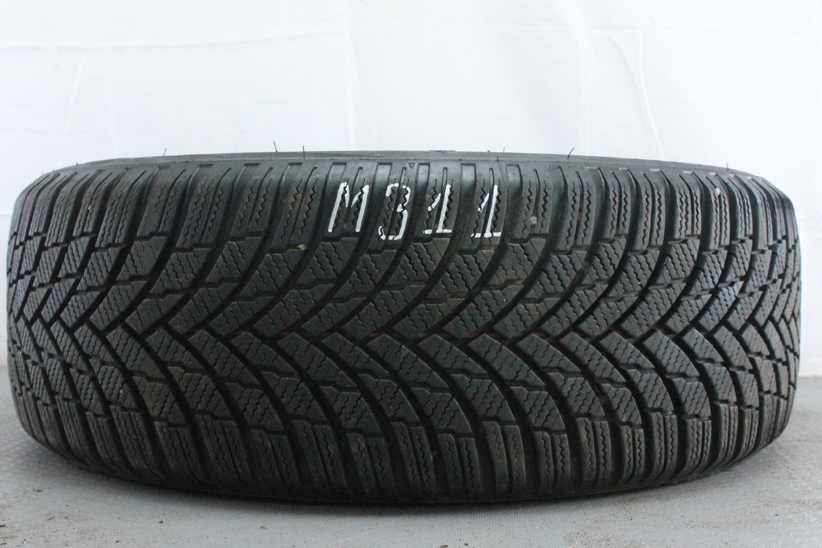 358384129776-featured-1 1x 195/55 R16 87H Winterreifen Firestone Winterhawk 4 Dot1322 7-7,5mm M311 – Bild 1