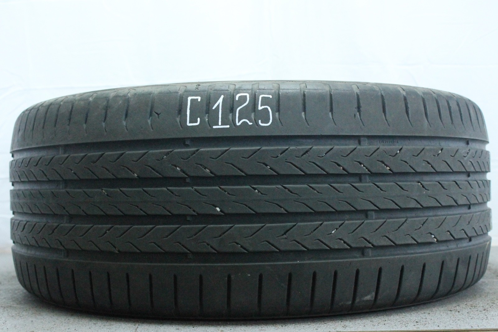 358320758286-featured 1x 245/45 R19 102Y Sommerreifen Continental EcoContact 6* Dot2223 5-5,5mm C125 – Bild 1