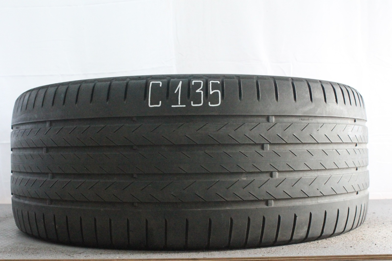358320765629-featured 1x 245/40 R20 99Y Sommerreifen Continental EcoContact 6Q Dot1723 3-3,5mm C135 – Bild 1