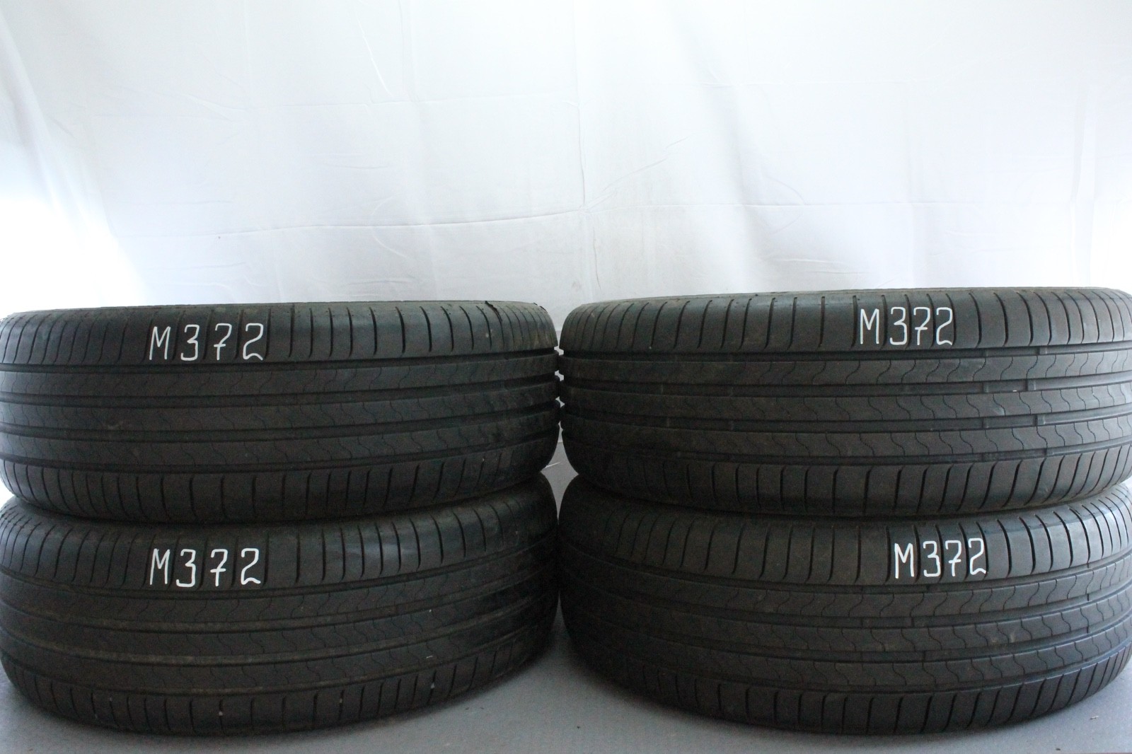 358474839395-featured 4x 215/60 R17 96H Sommerreifen Bridgestone Turanza 6 Enliten Dot2025 6mm M372 – Bild 1