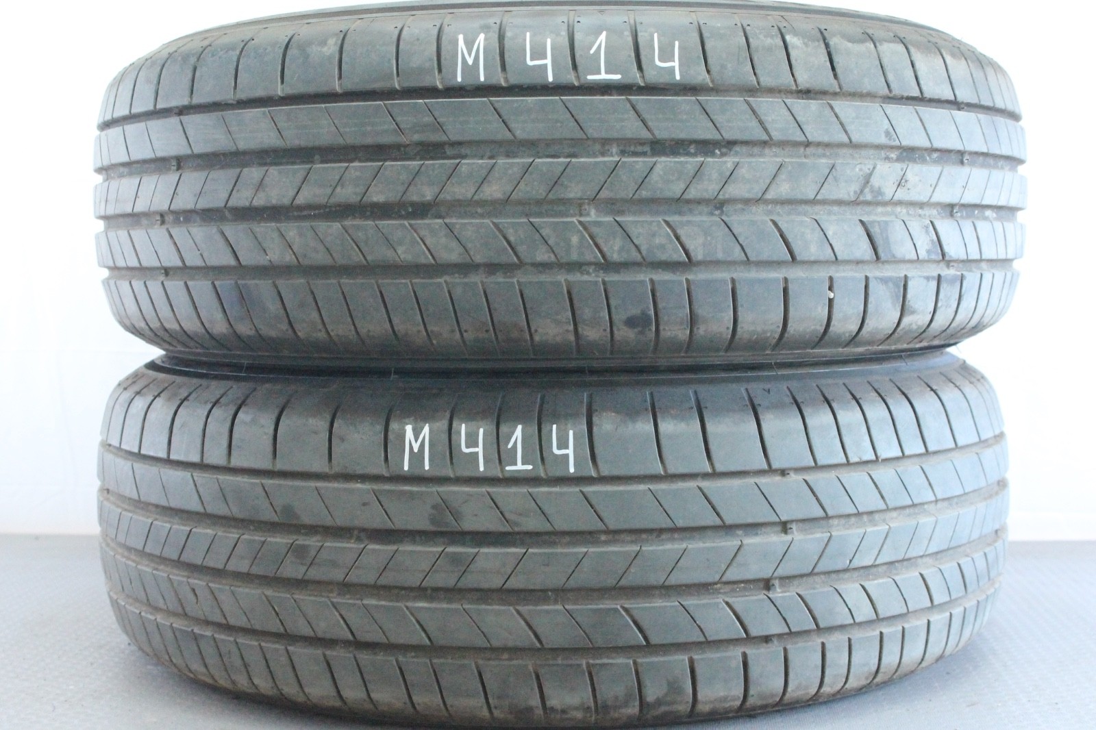 358616854425-featured 2x 215/65 R17 99V Sommerreifen Kumho PS71 Ecsta Demo Dot2024 M414 – Bild 1