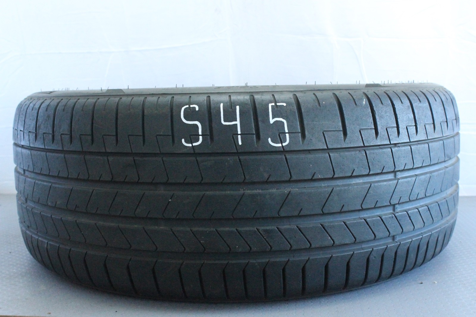 358620561264-featured 1x 275/40 R22 107Y Sommerreifen Pirelli PZero PNCS Dot2023 6,5-7mm S45 – Bild 1