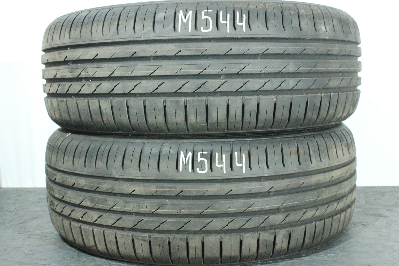 358691223685-featured 2x 215/50 R18 92W Sommerreifen Nokian Tyres Wetproof 1 Neuwertig Dot2025 M544 – Bild 1