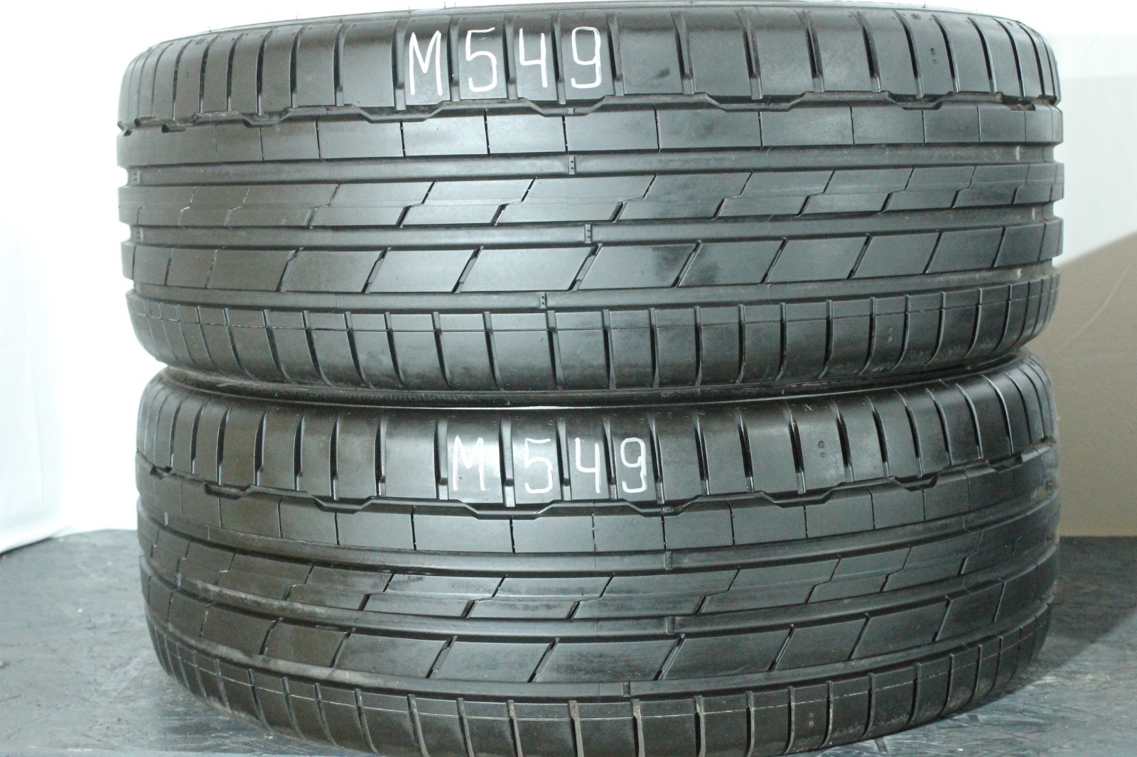 358691306032-featured 2x 225/45 ZR19 96Y Sommerreifen Hankook VentusPrime S1evo3 Neuwertig Dot23 M549 – Bild 1