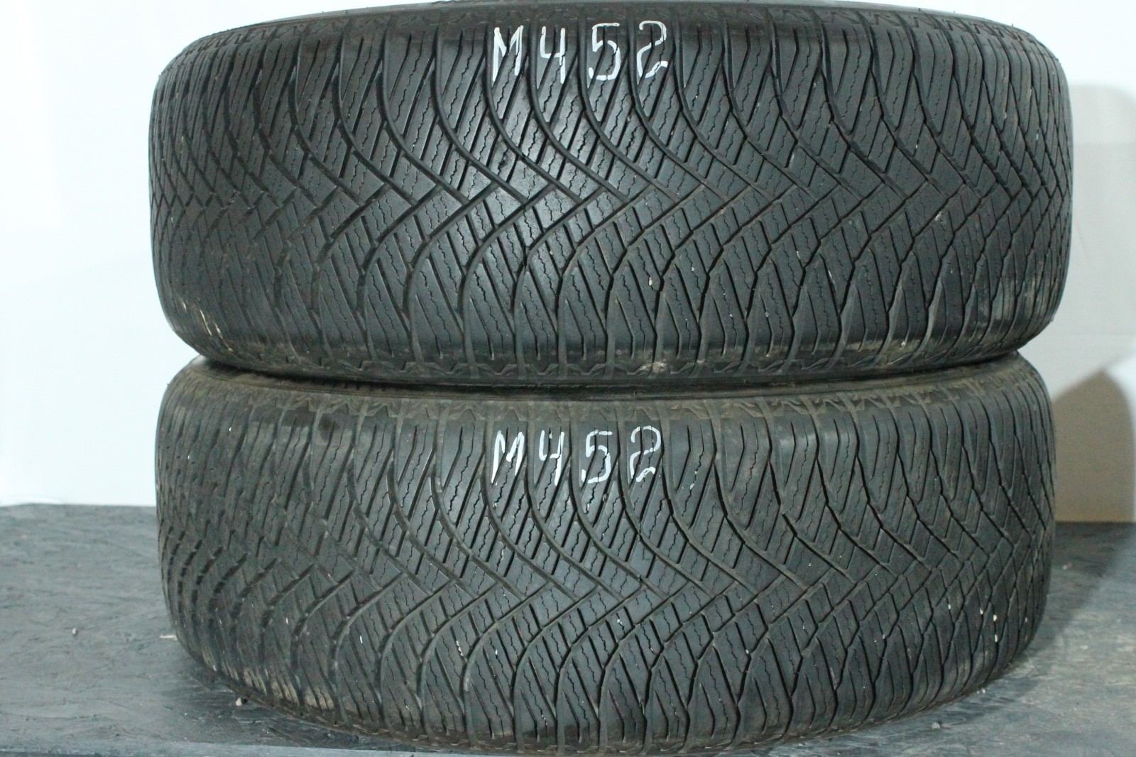 358691701119-featured 2x 205/45 R17 88V Goodride AllSeason Elite-Z401 Dot2024 6-6,4mm M452 – Bild 1