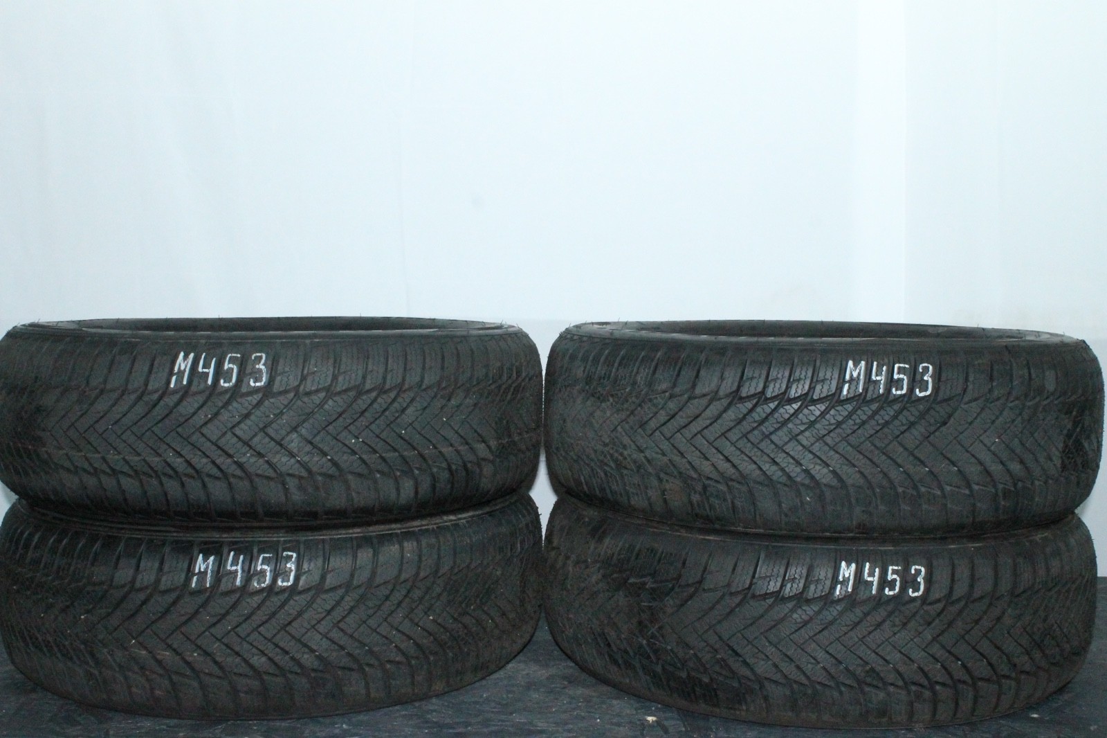 358691717285-featured 4x 185/60 R15 84T Winterreifen Imperial Snowdragon H/P Neuwertig Dot2019 M453 – Bild 1