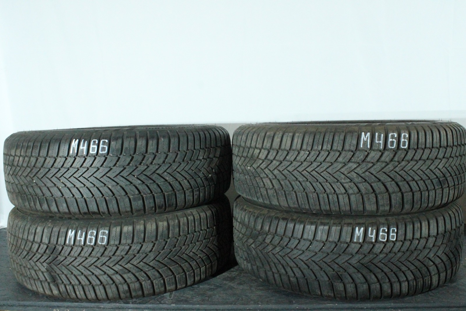 358699426433-featured 4x 195/60 R16 93H Bridgestone WeatherControl A005 Evo Dot2024 5,5-6mm M466 – Bild 1