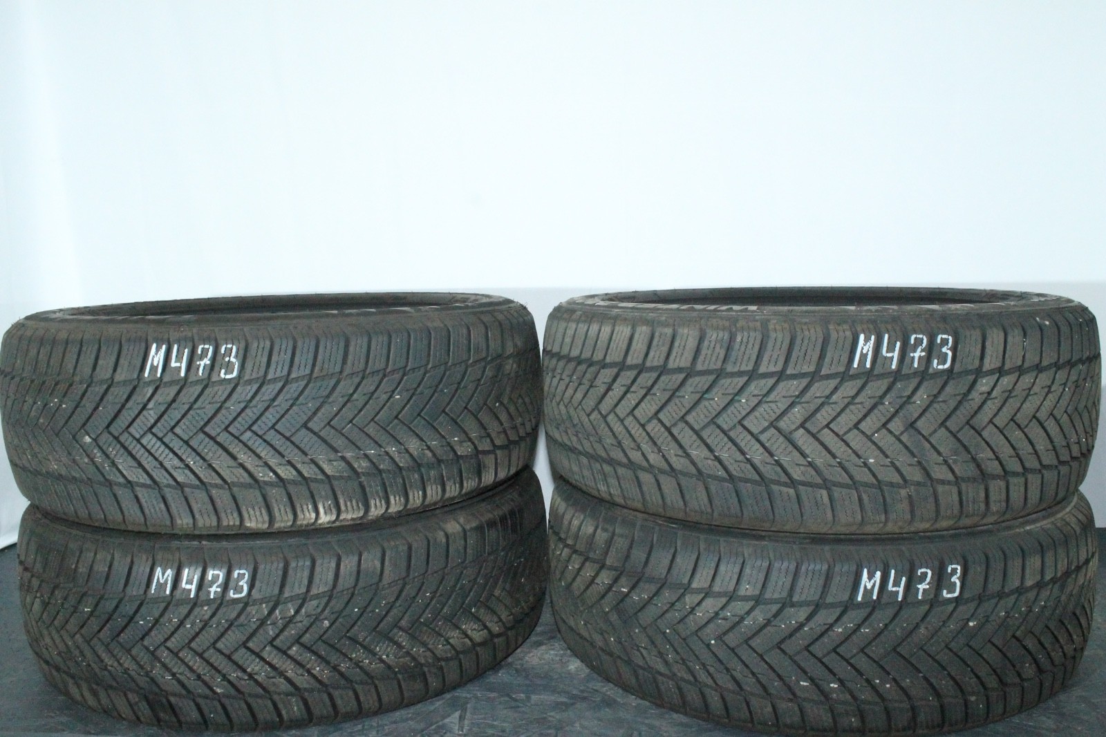 358699559759-featured 4x 195/55 R16 91V Winterreifen Tourador WinterPro TS1 Dot2024 M473 – Bild 1