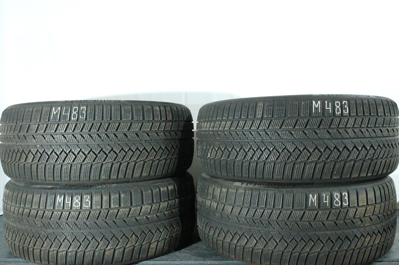 358699654450-featured 4x 265/40 R22 106V Continental WinterContact TS850P SUV Dot2020 5,5-6,5mm M483 – Bild 1