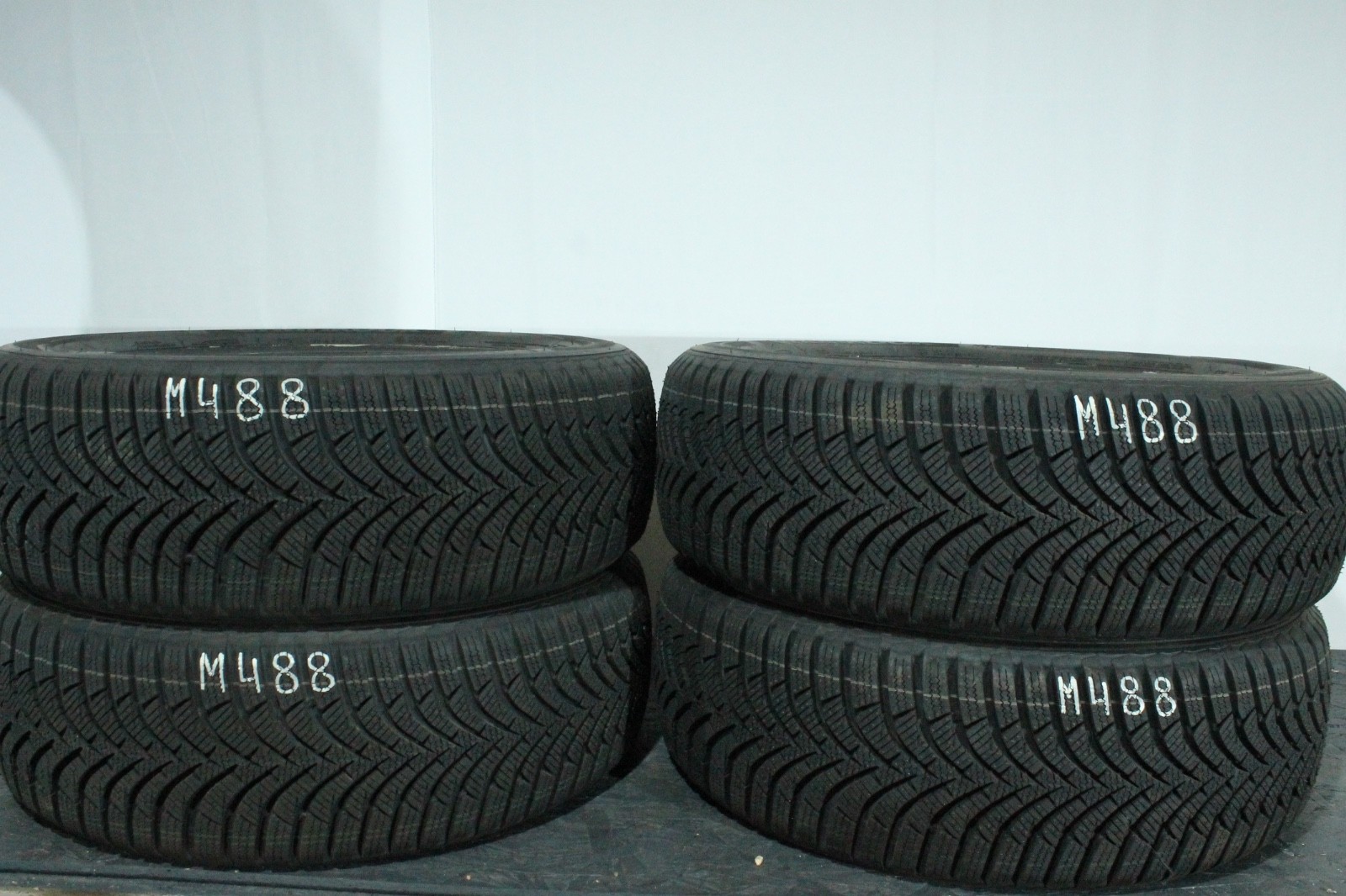 358705434606-featured 4x 195/60 R16 89H Winterreifen Hankook Winter i*cept RS2 Neuwertig Dot2025 M488 – Bild 1