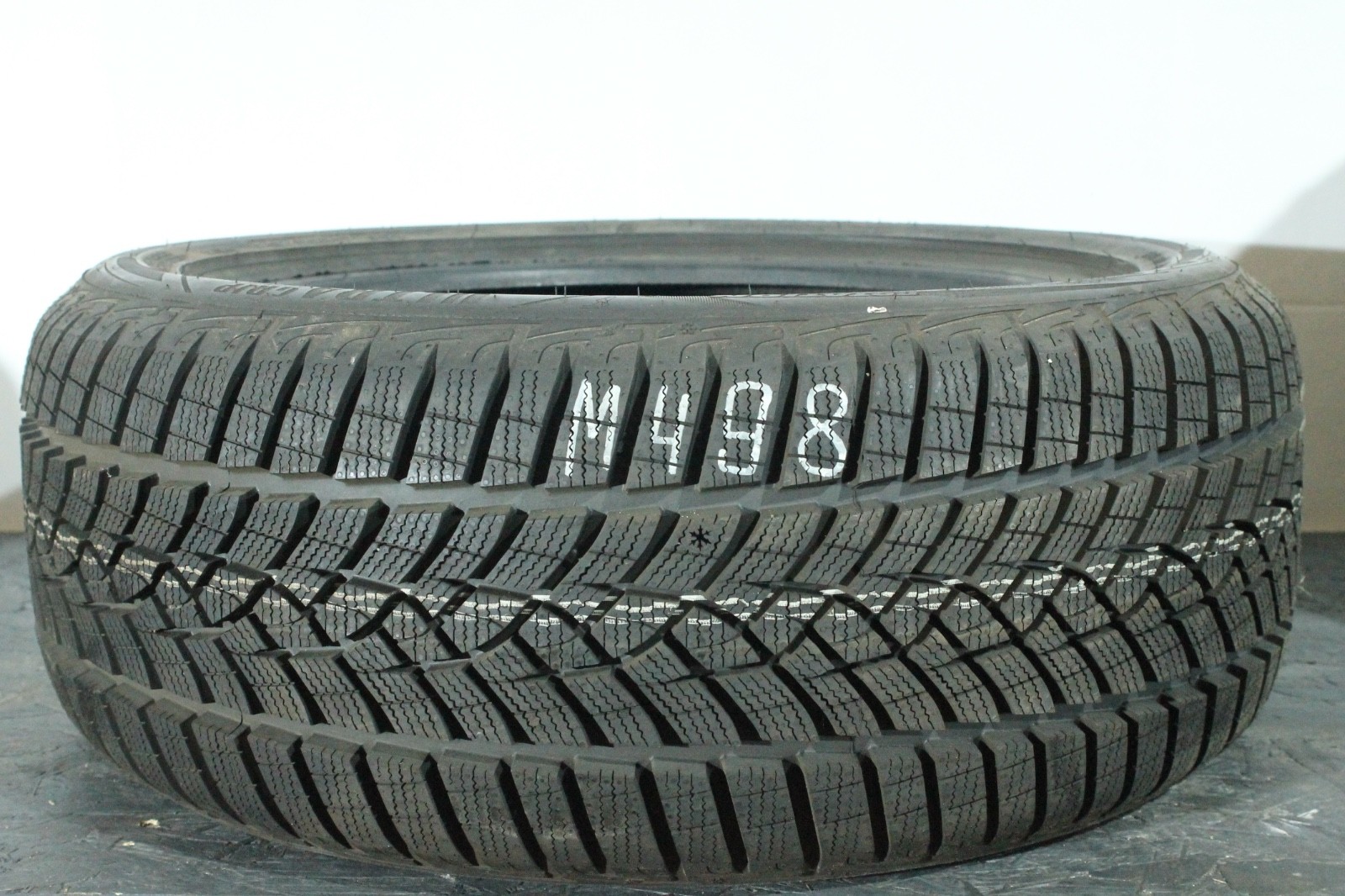 358705548873-featured 1x 215/50 R17 95V Winter Goodyear UltraGrip Perform Gen-1 Neuwertig Dot2019 M498 – Bild 1