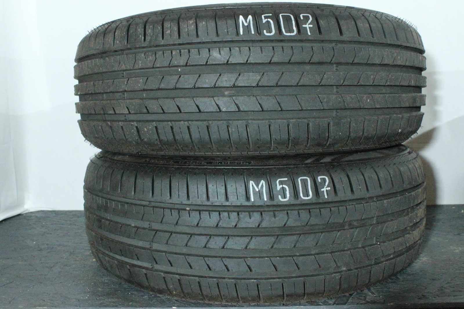 358705660996-featured 2x 205/60 R16 92H Sommerreifen Apollo Alnac 4G Neuwertig Dot2023 M507 – Bild 1