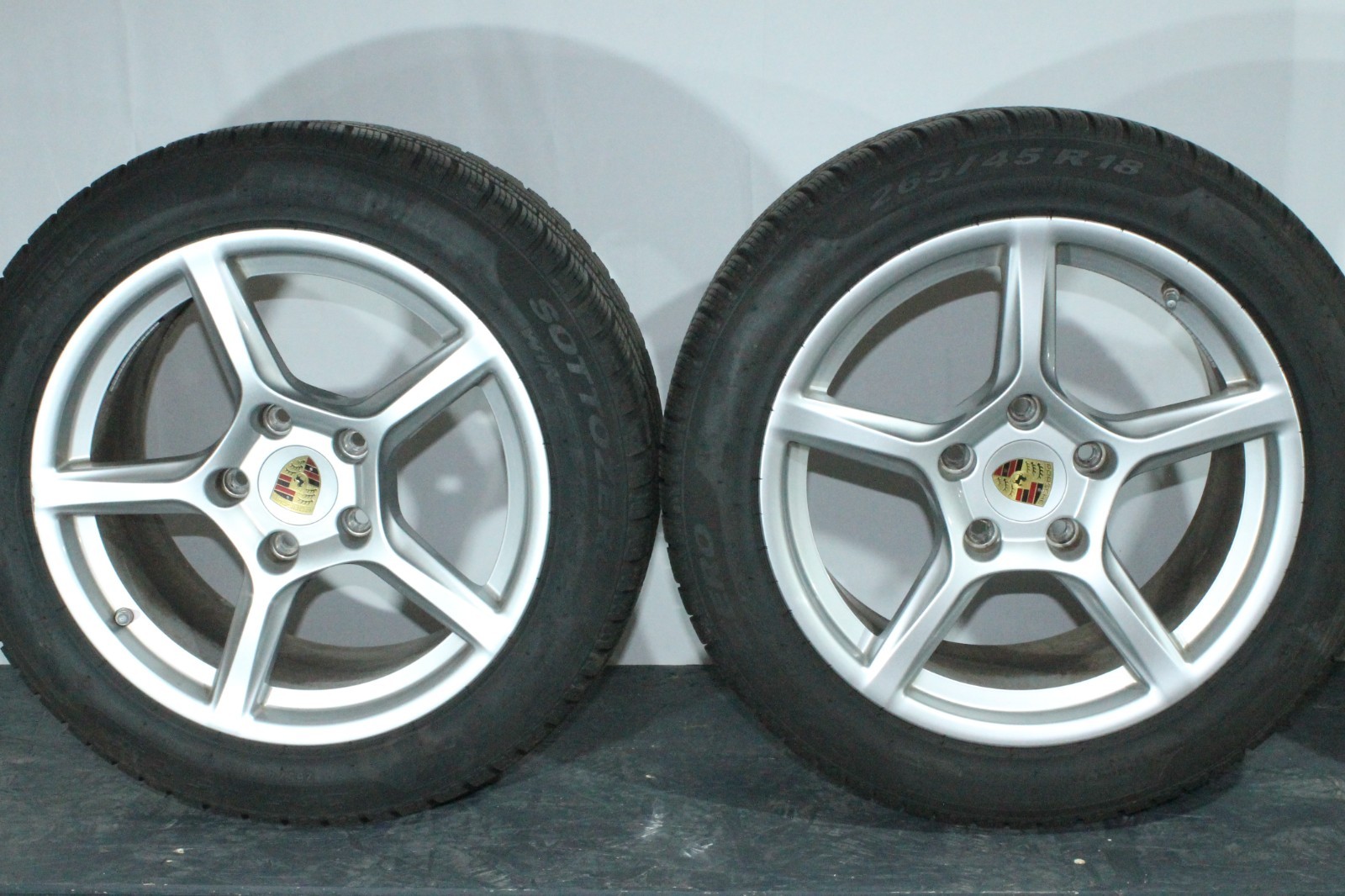 358780164289-featured Original Porsche 18 Zoll Winterräder Cayman 718 982 Boxster – Bild 1
