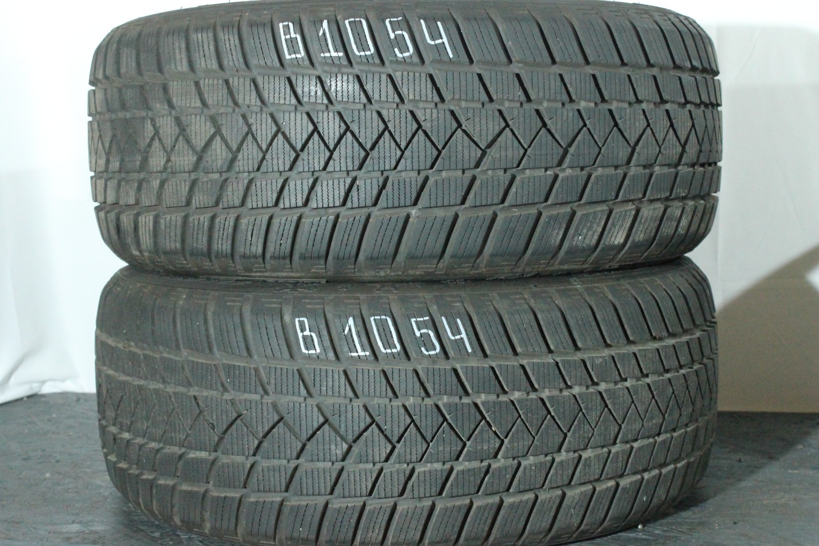 820053357408-featured 2x 225/50 R17 98V Winterreifen GT Radial Winter Pro2 sport 7,5-8mm Dot3022 B1054 – Bild 1