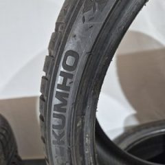 4x 225/35 R19 88W Winterreifen Kumho Wintercraft Wp52 5-6mm Dot2824 B1094