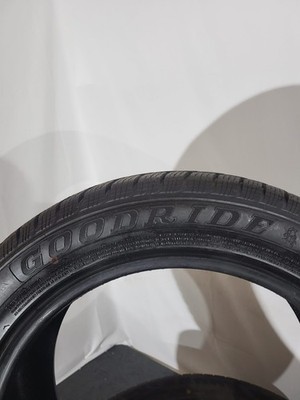 820102384338-featured 2x 215/55R17 98V Winterreifen GOODRIDE SW608 6mm DOT3424 B1154 – Bild 1