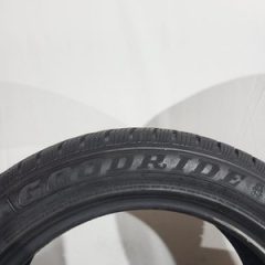 2x 215/55R17 98V Winterreifen GOODRIDE SW608  4,5-5mm DOT3424 B1155