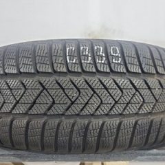 1x 225/45R18 95H Winterreifen PIRELLI SOTTOZERO 3 C339 7mm DOT2022